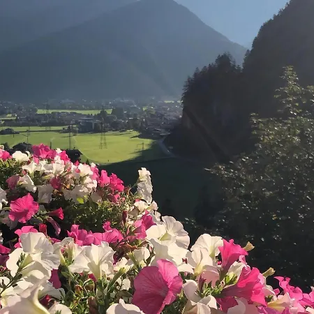 Appartement Apartment With Garden Near Hiking Trails *